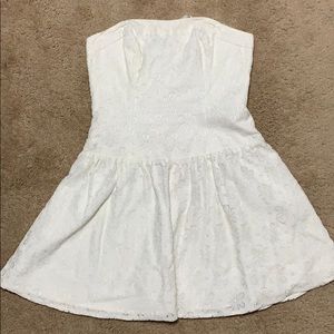 White Lilly Pulitzer Strapless Dress